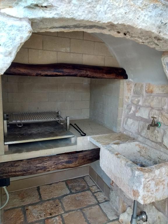 Il Giardino Degli Ulivi Bed & Breakfast Castellana Grotte Exterior photo